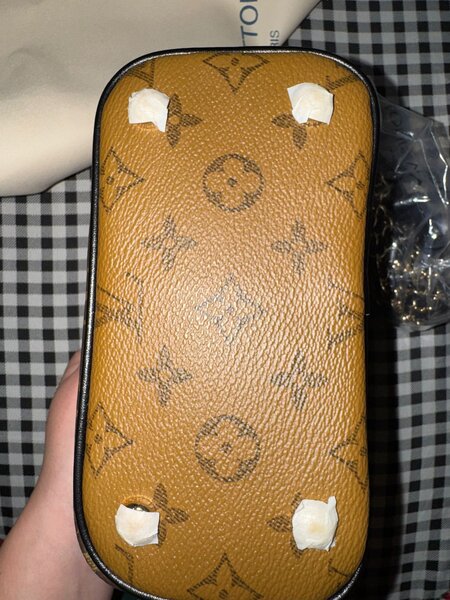 Geanta Louis Vuitton Vanitty.