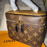 Geanta Louis Vuitton Vanitty
